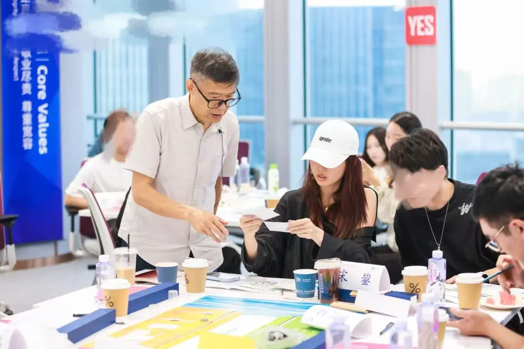 培训行业“领航者”朱力——做知识迁移的摆渡人 |《培训》杂志专访