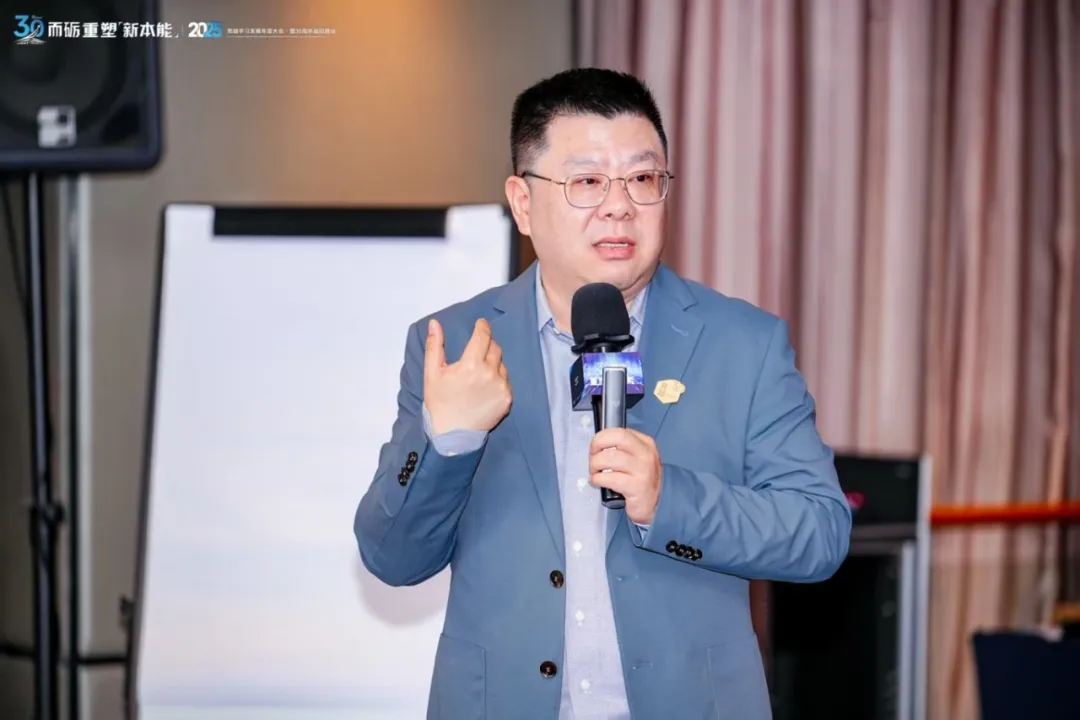 竞越资深人才发展顾问邱子云